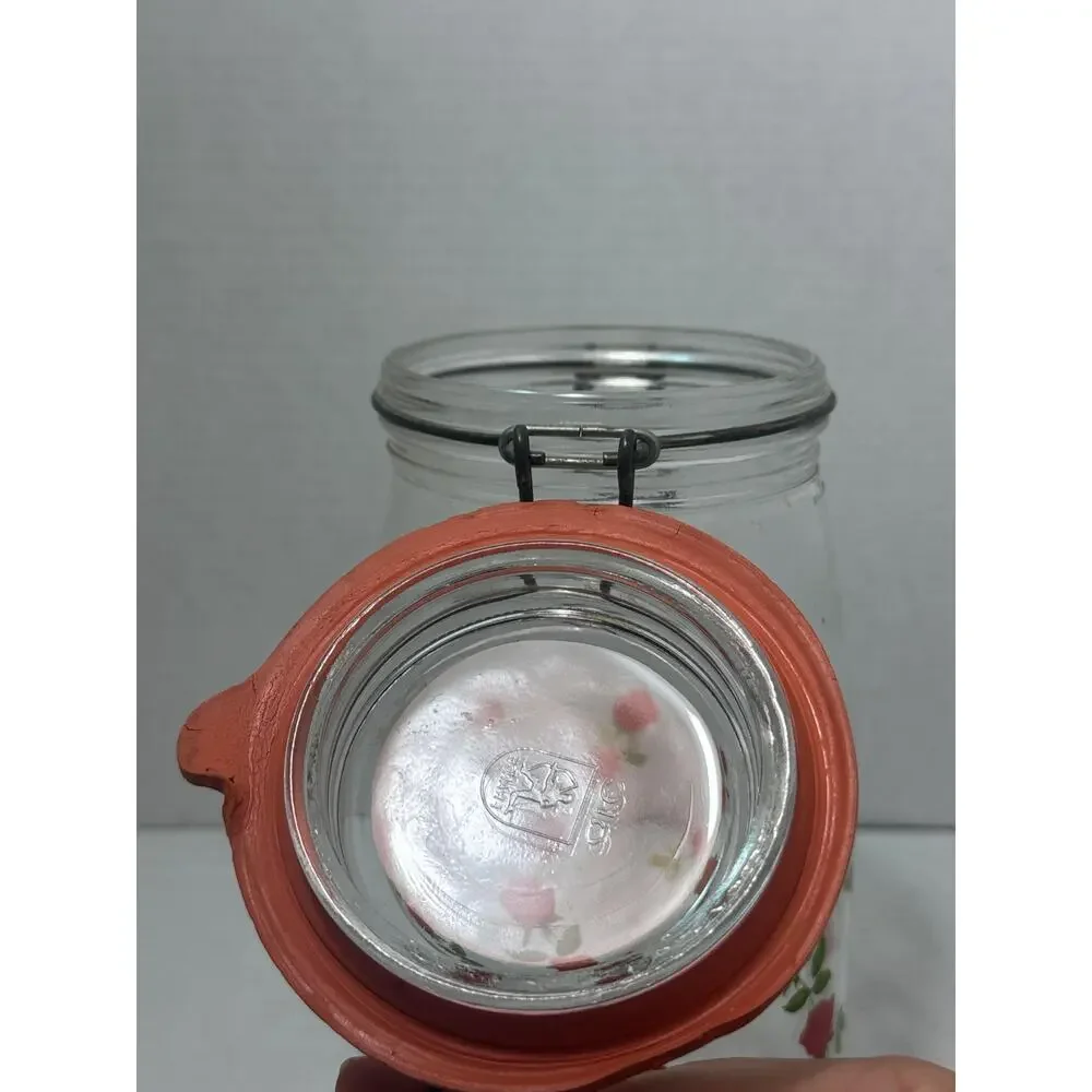 Vintage ARC Red Roses / Flowers Jar / Cannister Made in France 1.5 L